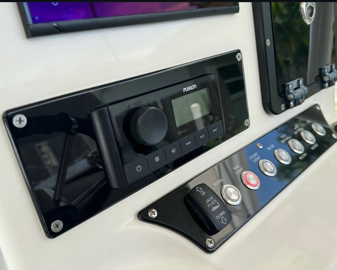 Boat stereo